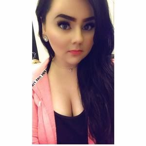 Meet your Posher, Monica